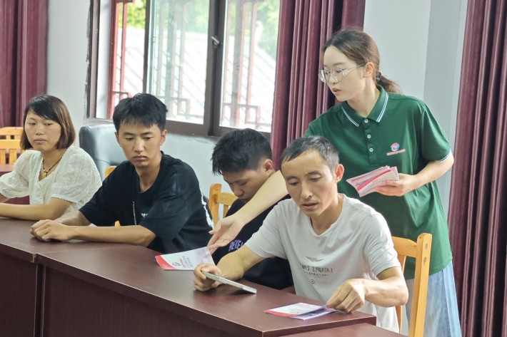图8_副本.jpg 图8_副本.jpg