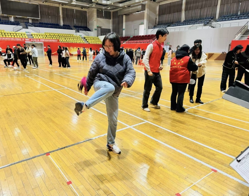 定点踢毽.jpg
