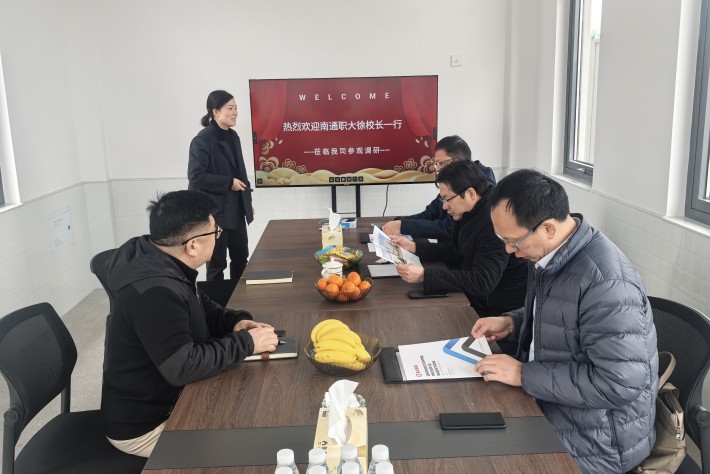 光来科技_副本.jpg 光来科技_副本.jpg