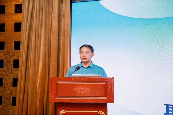 图5 中国计算机学会职业教育发展委员会副主席李建林教授_副本.jpg