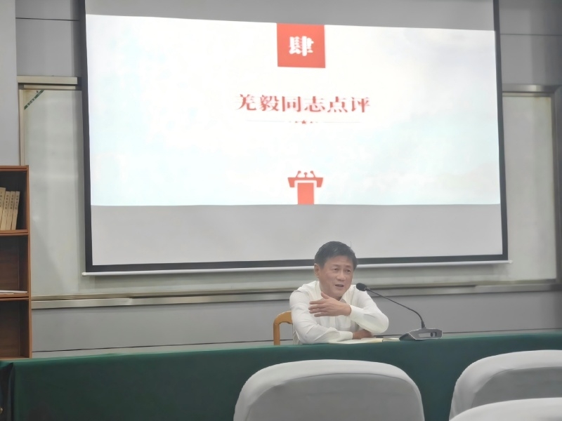 羌书记_副本.jpg
