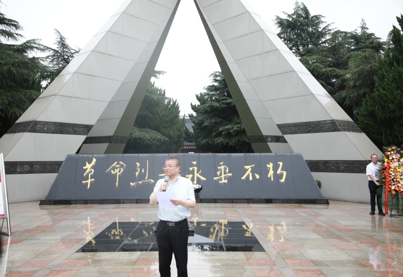 陈书记_副本.jpg